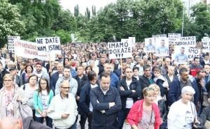 Pravda za Davida i Dženana: Sarajevski protesti odjeknuli i u svjetskim medijima